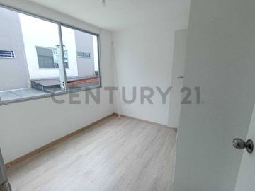 CASA EN VENTA CONJUNTO NAVARRA II