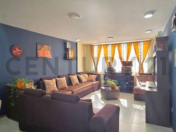 En Venta Departamento 3D Sector La Delicia