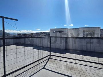 En Venta Departamento 3D Sector La Delicia