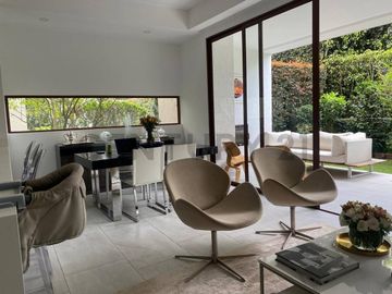 Hermoso Departamento con Jardín en San Patricio Cumbayá