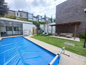 VENTA CASA 6 DORMITORIOS EN CUMBAYÁ DENTRO CONJUNTO (2 DORMITORIOS PLANTA BAJA)
