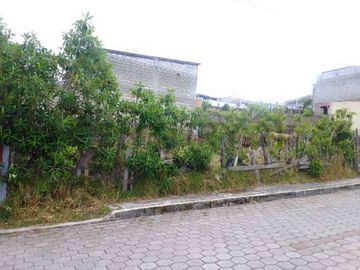 Se vende terreno esquinero en Guamanì