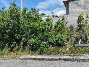 Se vende terreno esquinero en Guamanì