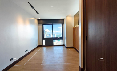 West of Ayala in Makati City 3 Bedroom 3BR Unit For Sale near Avida Towers RUSH SALE