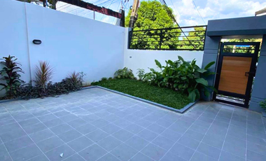 Doña Carmen Heights Subdivision 6 Bedroom 6BR House and Lot for Sale in Quezon City
