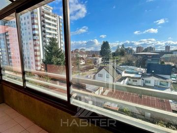 Departamento en Venta en CE39054 Gran departamento duplex a pasos de Clínica Alemana, Colegio Alemán y Universidades.