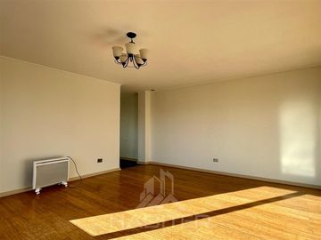 Departamento en Venta en CE39054 Gran departamento duplex a pasos de Clínica Alemana, Colegio Alemán y Universidades.