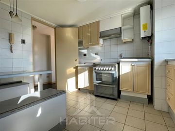 Departamento en Venta en CE39054 Gran departamento duplex a pasos de Clínica Alemana, Colegio Alemán y Universidades.