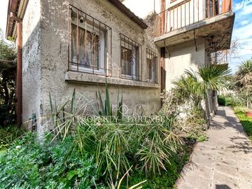 Venta de Casa con historia y gran potencial en el corazón de Ñuñoa