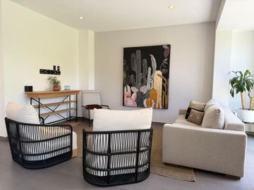 Venta y Renta Casa en Altozano Querétaro