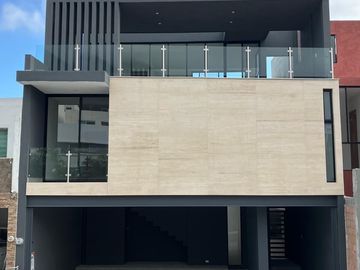 Casa Venta Cumbres Vesubio