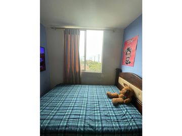 VENDO HERMOSO APARTAMENTO CON PARQUEADERO CUBIERTO EN BELÉN