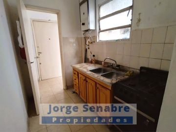 Departamento 3 ambientes 2 patios propios
