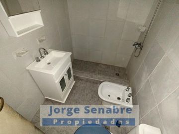 Departamento 3 ambientes 2 patios propios