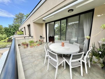 Esectacular departamento en alquiler en Barrio Los Robles