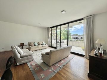 Esectacular departamento en alquiler en Barrio Los Robles