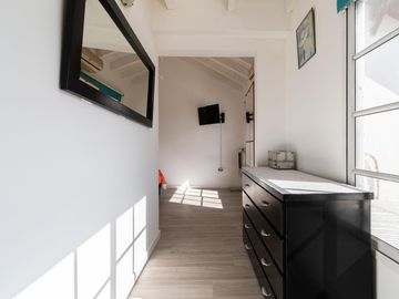 Casa de 5 ambientes en venta Barrio El Mirador Hurlingham triplex con patio