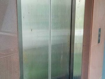 Kantor dengan Hotel/Kost Dekat kampus Binus Anggrek Kemanggisan