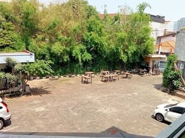 Kantor dengan Hotel/Kost Dekat kampus Binus Anggrek Kemanggisan