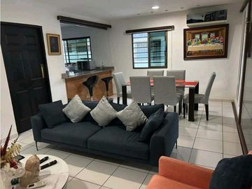VENTA CASA EN PARQUE LEFEVRE PRECIO DE OPORTUNIDAD 448M2 TERRENO JP