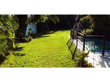 Casa  4 Ambientes Castelar Norte