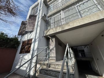 VENTA DEPARTAMENTO MONOAMBIENTE  SAN ISIDRO