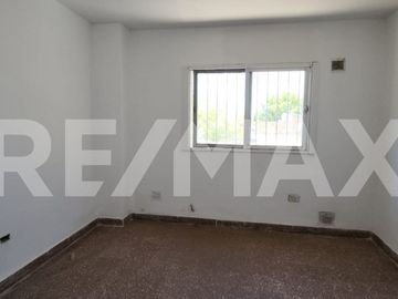 ALQUILER COMERCIAL LOCAL GALPON Y OFICINAS