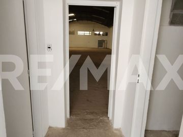ALQUILER COMERCIAL LOCAL GALPON Y OFICINAS