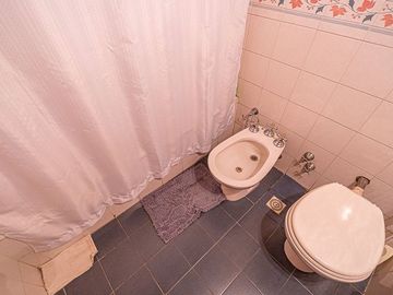 CASA VENTA SAN ISIDRO JARDIN PILETA APTO CREDITO