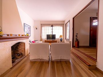 CASA VENTA SAN ISIDRO JARDIN PILETA APTO CREDITO