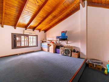 CASA VENTA SAN ISIDRO JARDIN PILETA APTO CREDITO