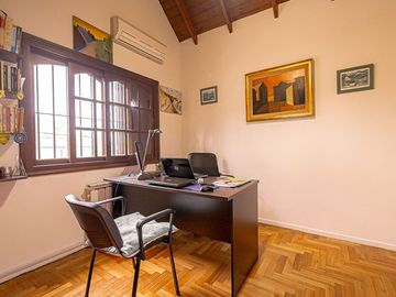 CASA VENTA SAN ISIDRO JARDIN PILETA APTO CREDITO