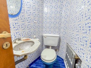 Venta Casa Colegiales Jardín Parrilla Terraza Coch