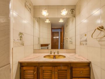 Venta Casa Colegiales Jardín Parrilla Terraza Coch