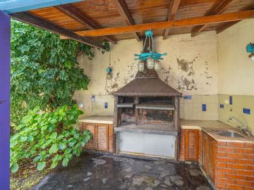Venta Casa Colegiales Jardín Parrilla Terraza Coch