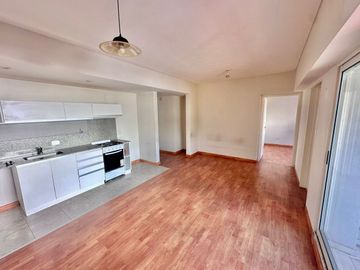 Venta departamento 2 ambientes con balcon!