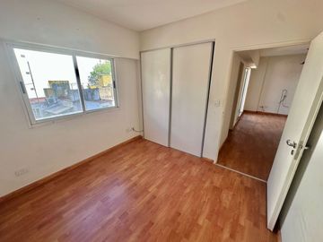 Venta departamento 2 ambientes con balcon!