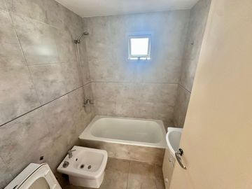 Venta departamento 2 ambientes con balcon!