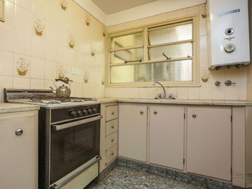 Semipiso, Caballito, 4 Ambientes en Puan y Valle.