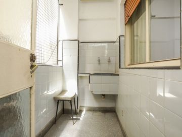 Semipiso, Caballito, 4 Ambientes en Puan y Valle.