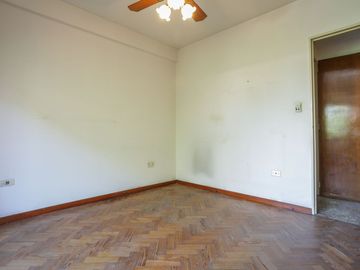 Semipiso, Caballito, 4 Ambientes en Puan y Valle.