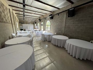 Quinta Salon de Fiestas - Venta Castillo