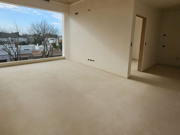 Venta dos ambientes con terraza Villa Ballester