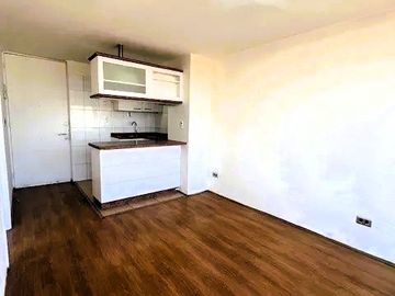 Departamento en Venta en A dos Cuadras de Metro Cumming