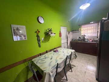 VENTA CASA GARIN CON ESCRITURA A RECICLAR