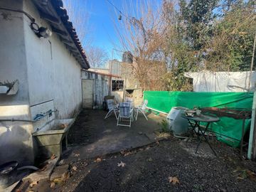 VENTA CASA GARIN CON ESCRITURA A RECICLAR