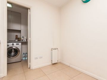 SEMI PISO 3  AMB. EN LANUSITA C/COCHERA BAULERA