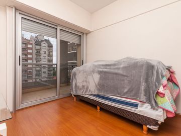 SEMI PISO 3  AMB. EN LANUSITA C/COCHERA BAULERA