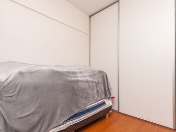 SEMI PISO 3  AMB. EN LANUSITA C/COCHERA BAULERA