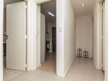SEMI PISO 3  AMB. EN LANUSITA C/COCHERA BAULERA